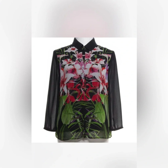 Ted Baker London 100% Polyester Blouse size Small - Picture 1 of 9